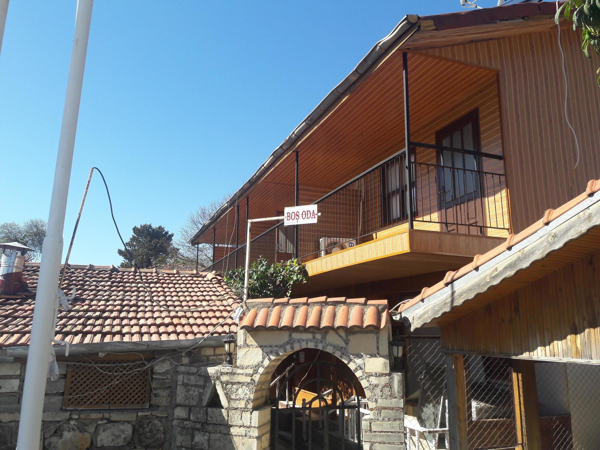 Antonios Motel Side Exterior foto