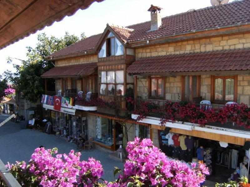 Antonios Motel Side Exterior foto